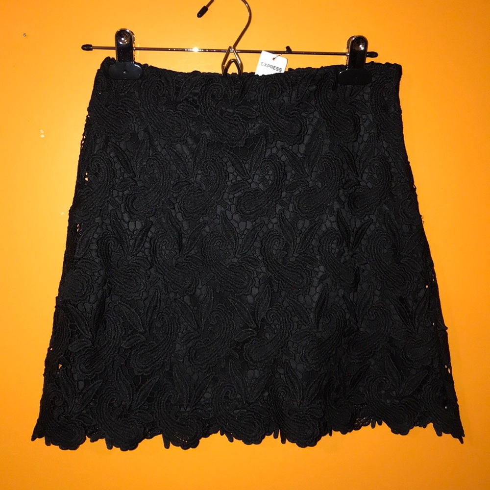 Express Black Lace Skirt Size 0 NWT